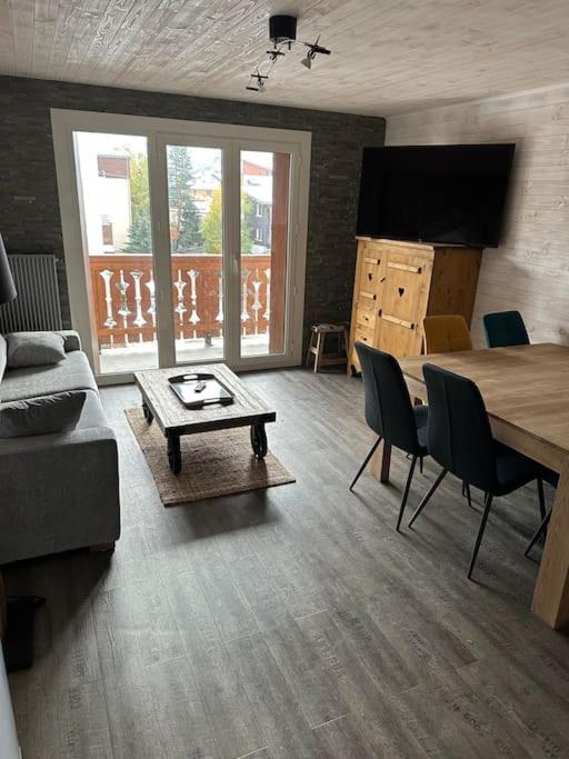 Au Myosotis, Cosy Au Pied Des Pistes Avec Vue Et Coeur De Station Apartment เลส์เดอซาลป์ ภายนอก รูปภาพ